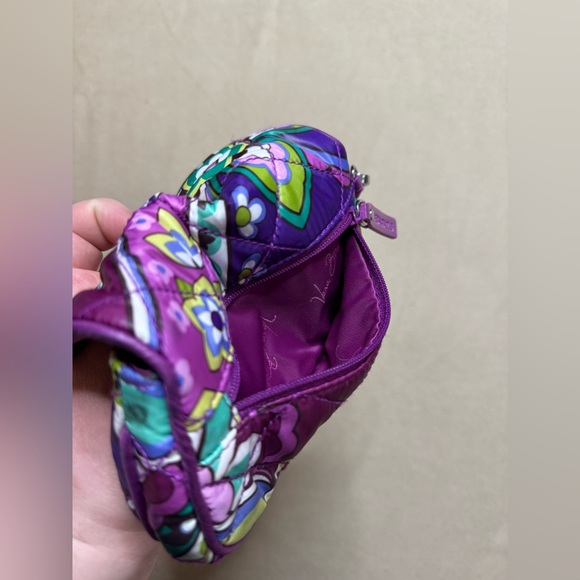EUC Vera Bradley Puffy Quilted purple paisley wristlet FINAL SALE PRICE BUNDLE! - Picture 4 of 8